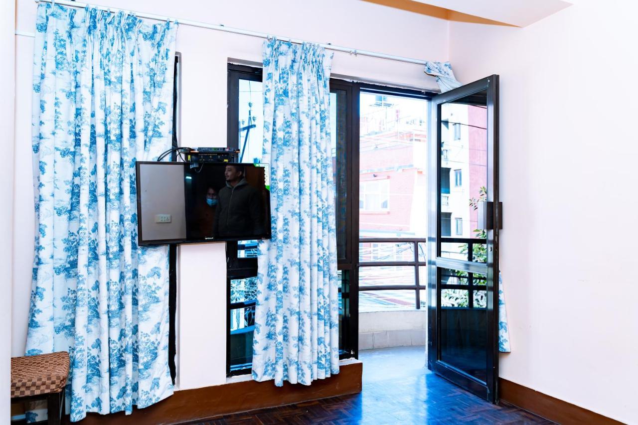 Kbb Hotel And Apartments Hosted By Hostmandu Lalitpur Dış mekan fotoğraf