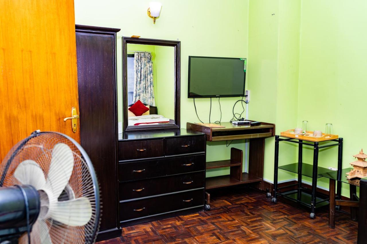 Kbb Hotel And Apartments Hosted By Hostmandu Lalitpur Dış mekan fotoğraf